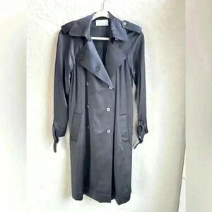 Carlisle  100% silk long length double breast trench coat Sz 2 quiet luxury